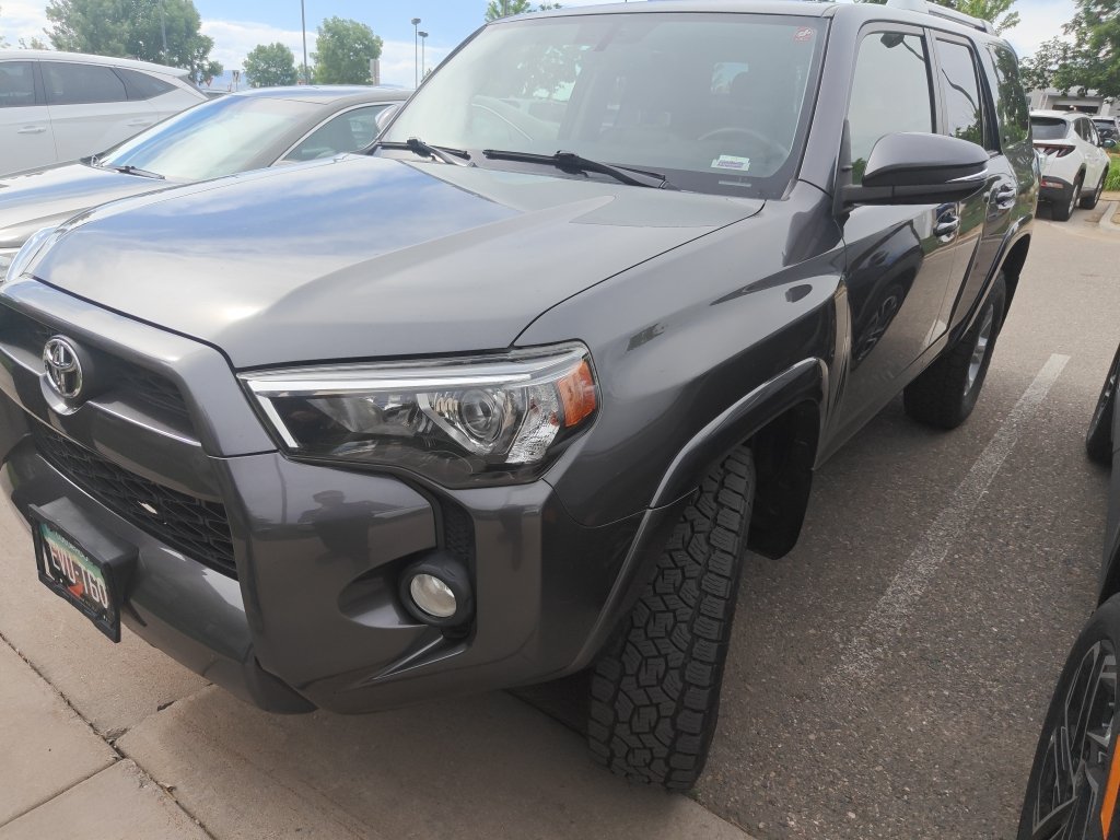 Used 2018 Magnetic Gray Metallic Toyota SR5 Premium image 2