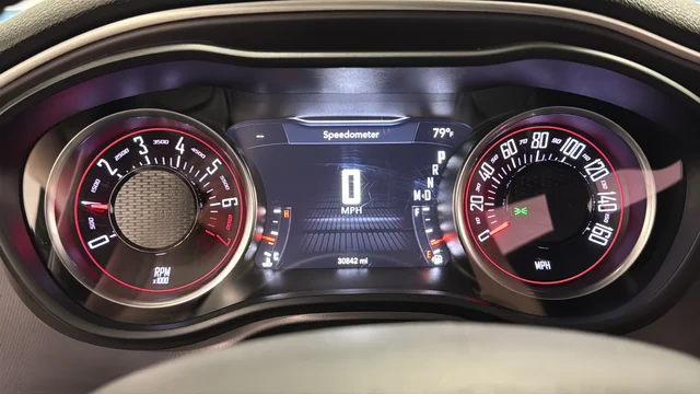 Used 2019 White Dodge SXT image 16