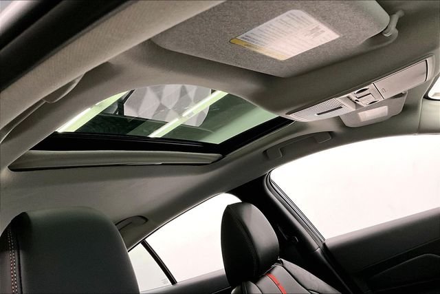 New 2026 Atlantic Gray/Super Black Nissan SR image 35