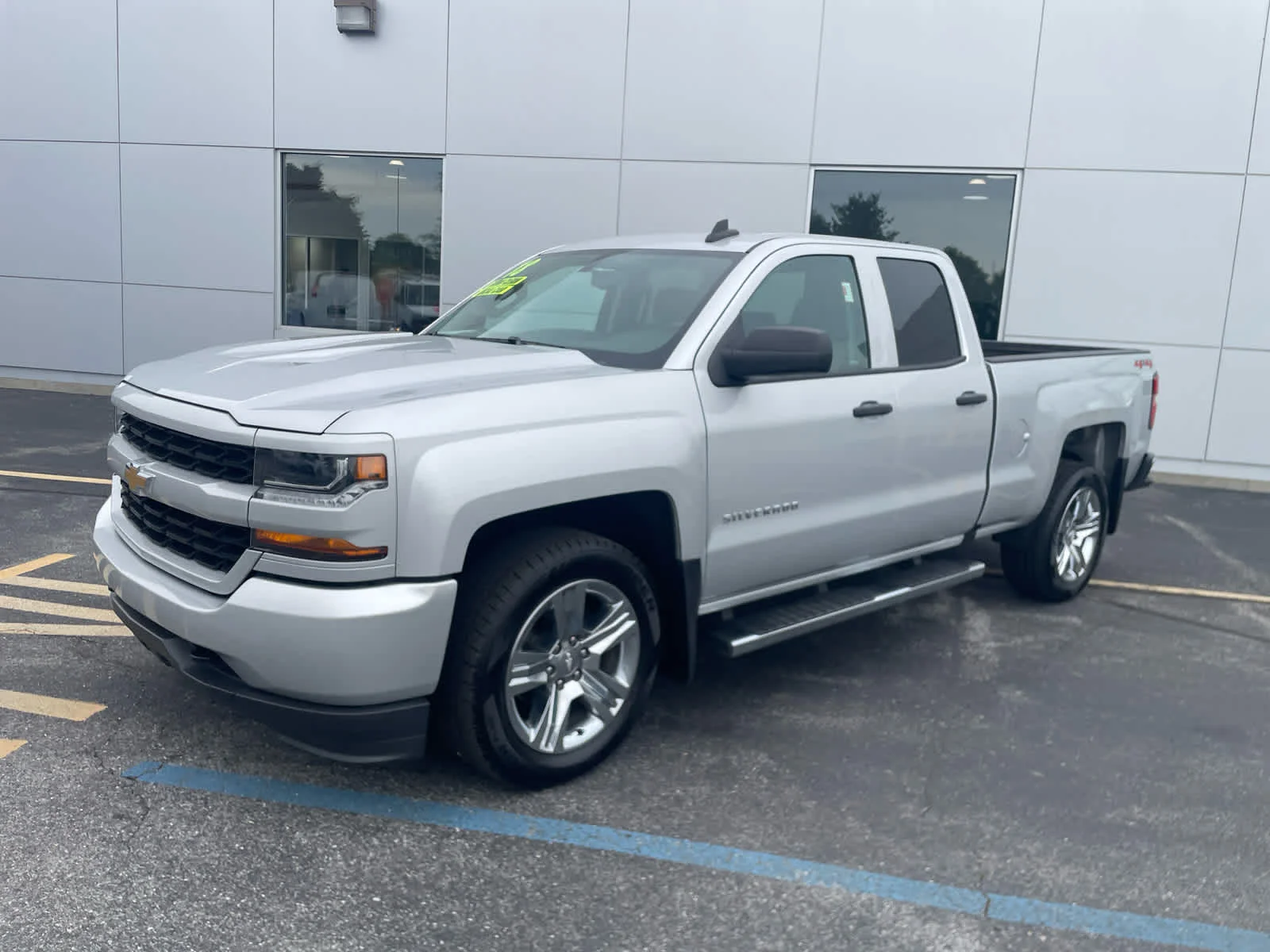 2018 Chevrolet Silverado 1500 Custom
