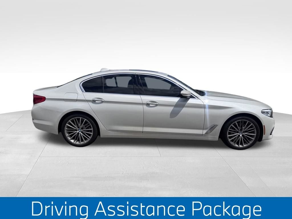 Used 2018 Mineral White Metallic BMW 530i xDrive image 2