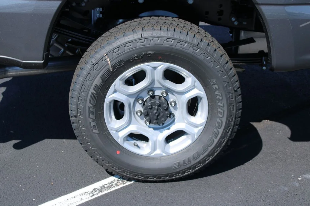 New 2026 Carbonized Gray Metallic Ford F-350® XLT image 19