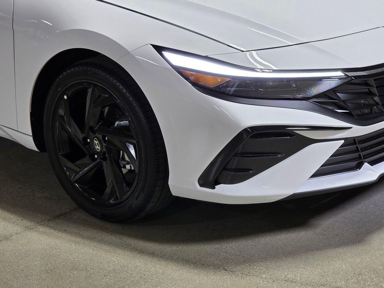 New 2026 Serenity White Hyundai SEL Sport Premium image 10
