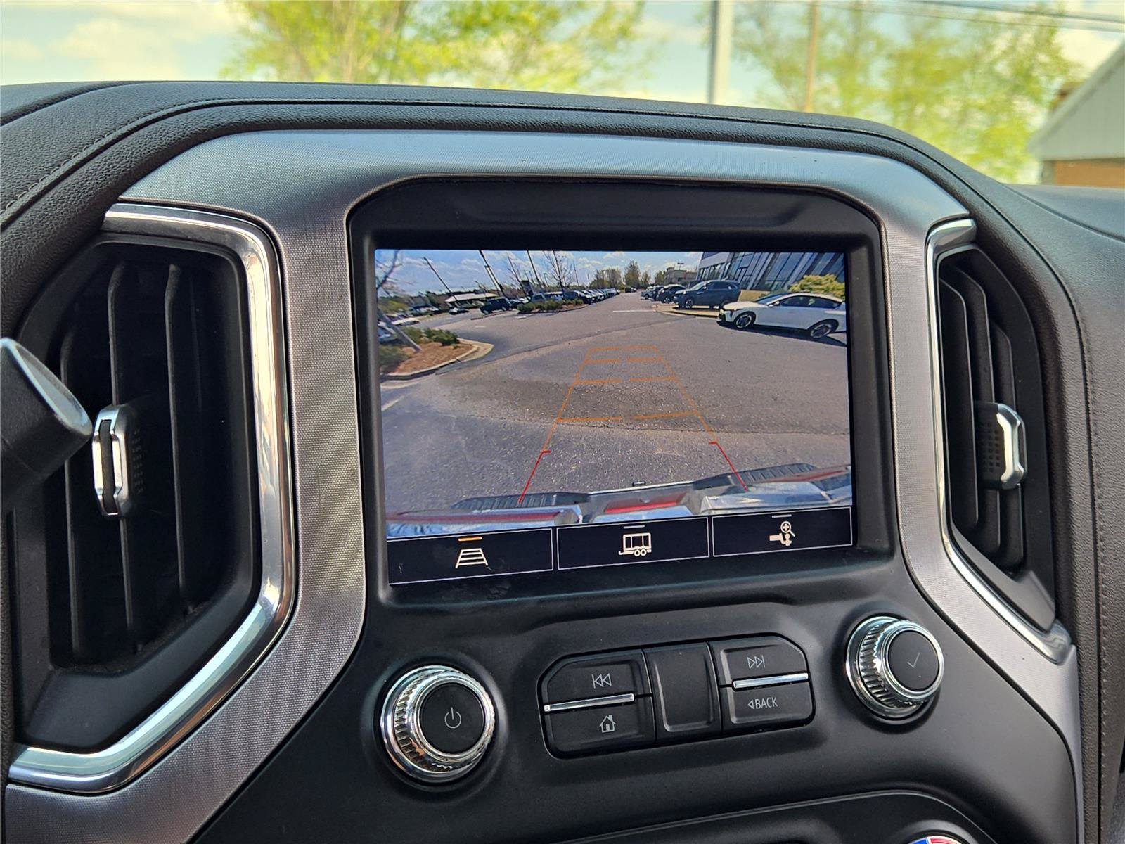 Used 2022 Quicksilver Metallic GMC SLT image 26