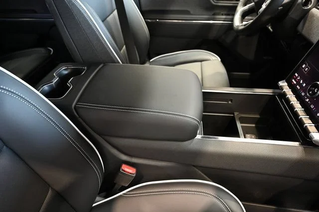 2026 GMC Sierra EV Elevation - Photo 23