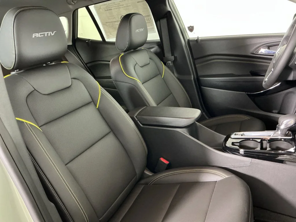 New 2026 Cacti Green Chevrolet ACTIV image 11