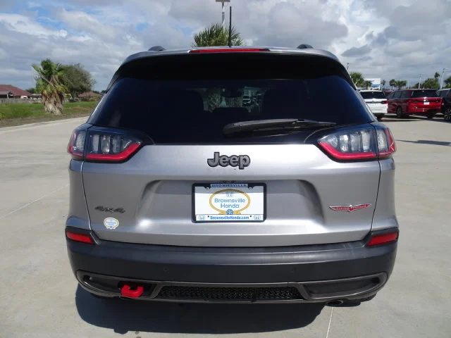 Used 2020 Billet Silver Metallic Jeep Trailhawk image 5