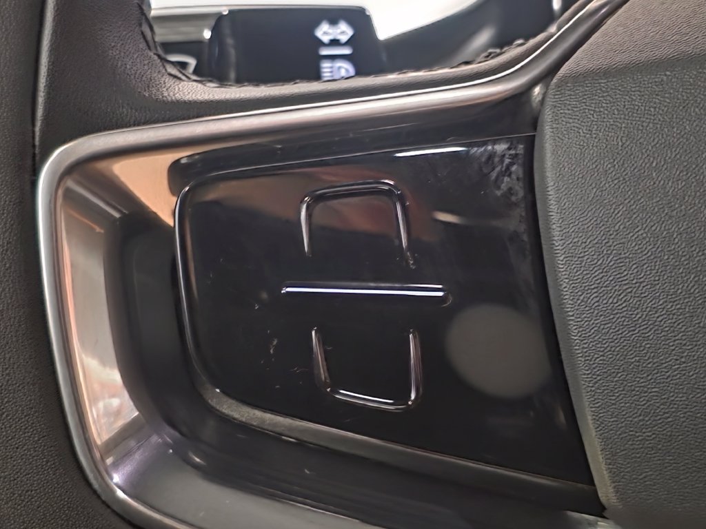 Used 2025 Gray Polestar  image 25