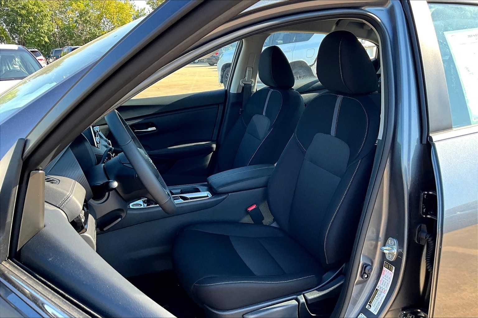 Used 2025 Gun Metallic Nissan SV image 18
