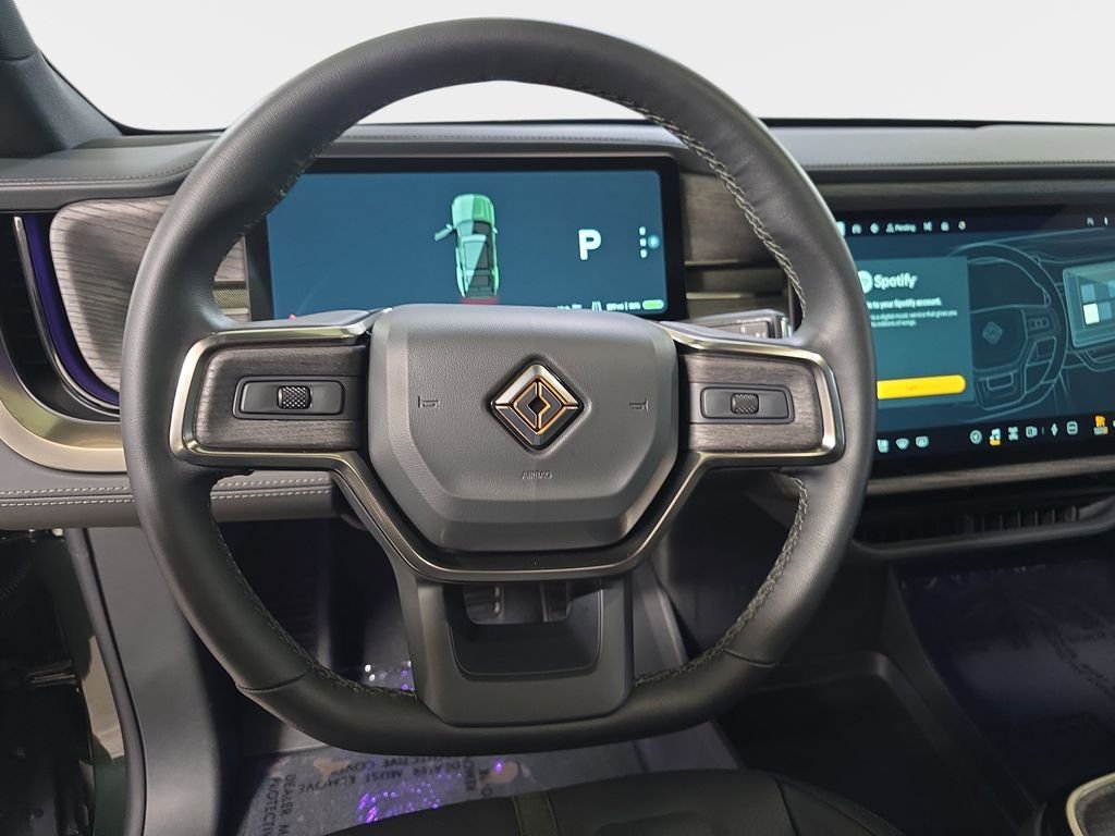 Used 2026  Rivian  image 19