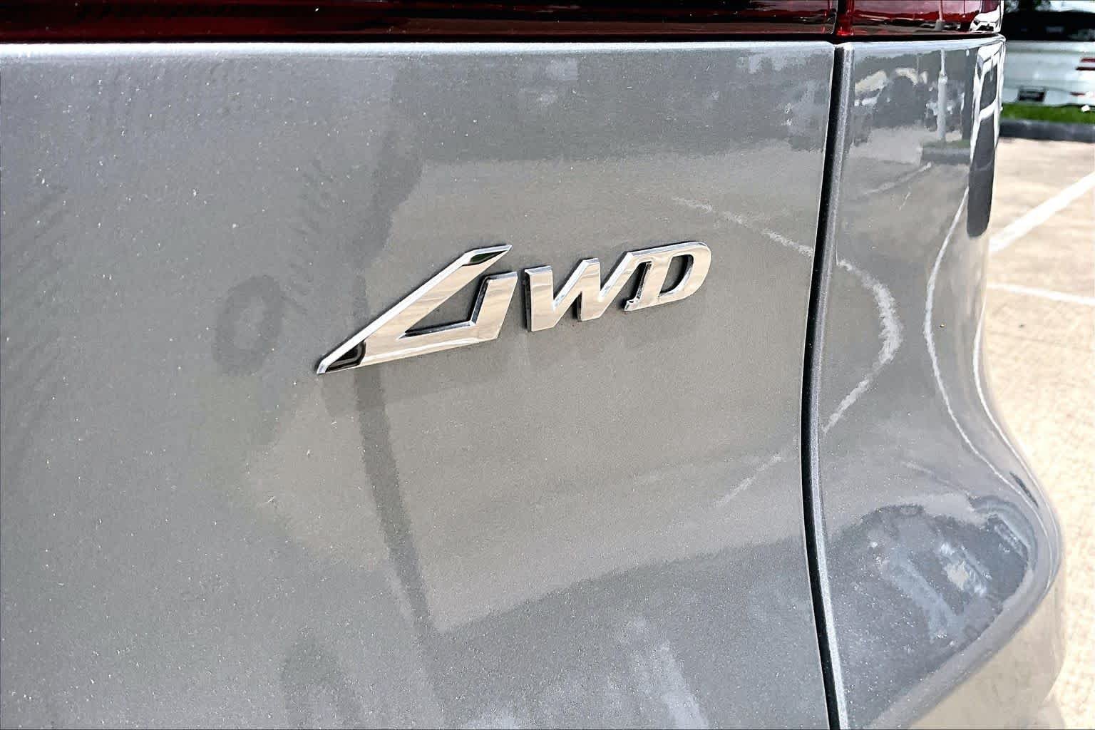 Certified Used 2026 Savile Silver Genesis 2.5T Sport Prestige image 10