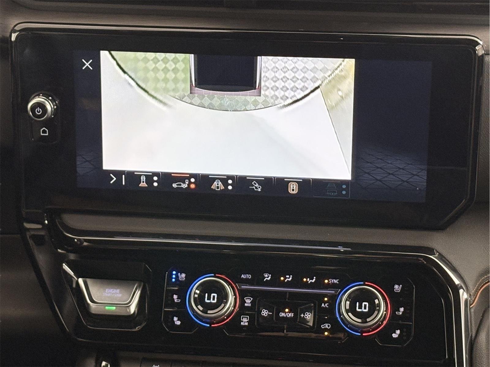 Used 2024 Onyx Black GMC AT4 image 42