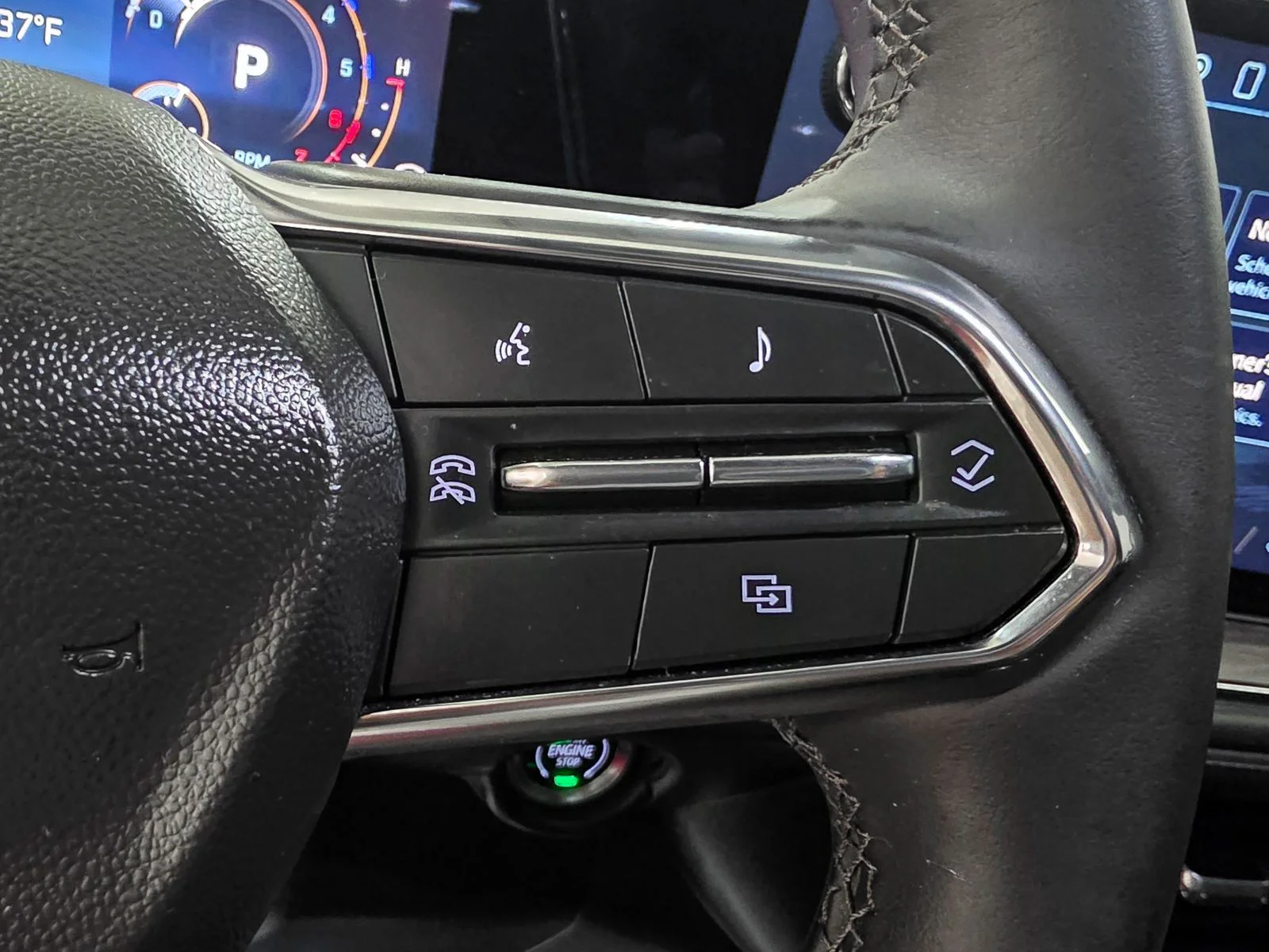 2025 Chevrolet Tahoe LS - Photo 35