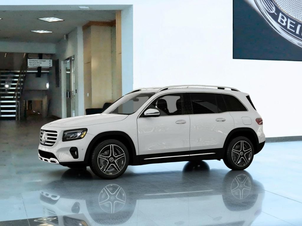 New 2026 Polar White Mercedes-Benz GLB 250 image 36
