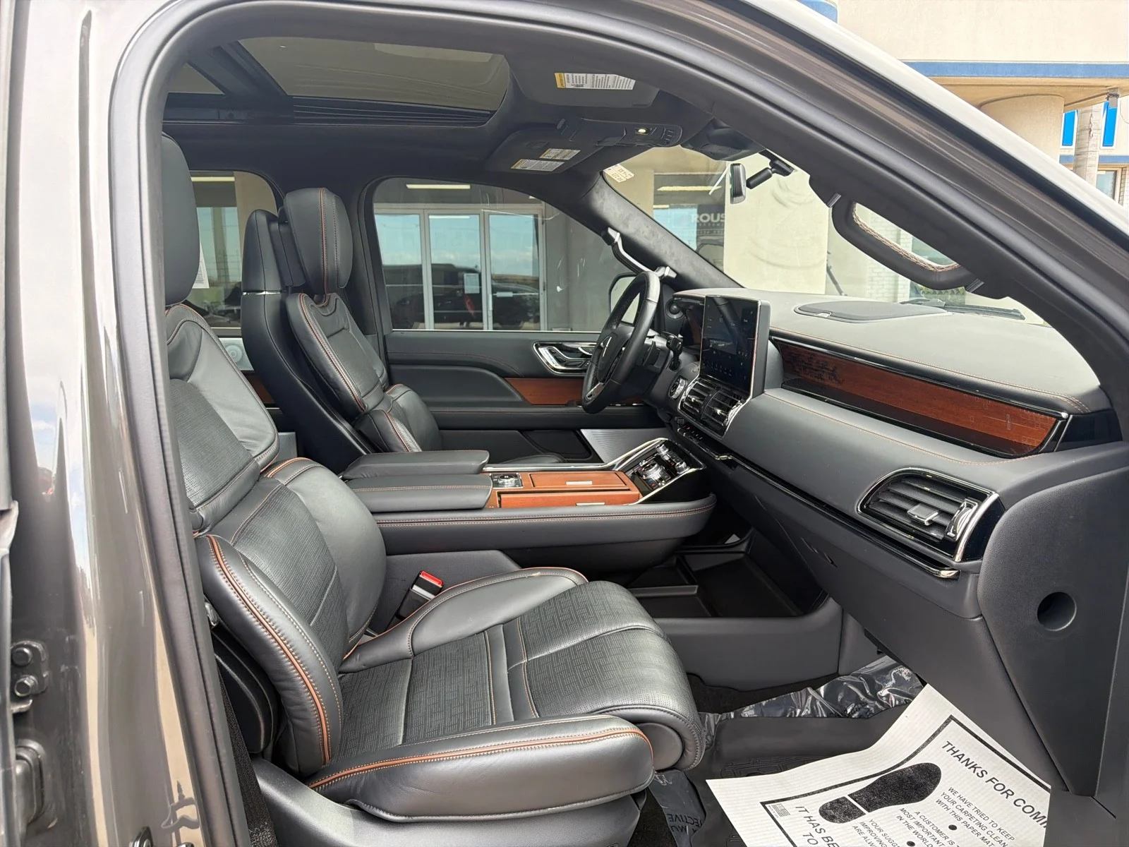 Used 2024 Metallic Lincoln Black Label image 13