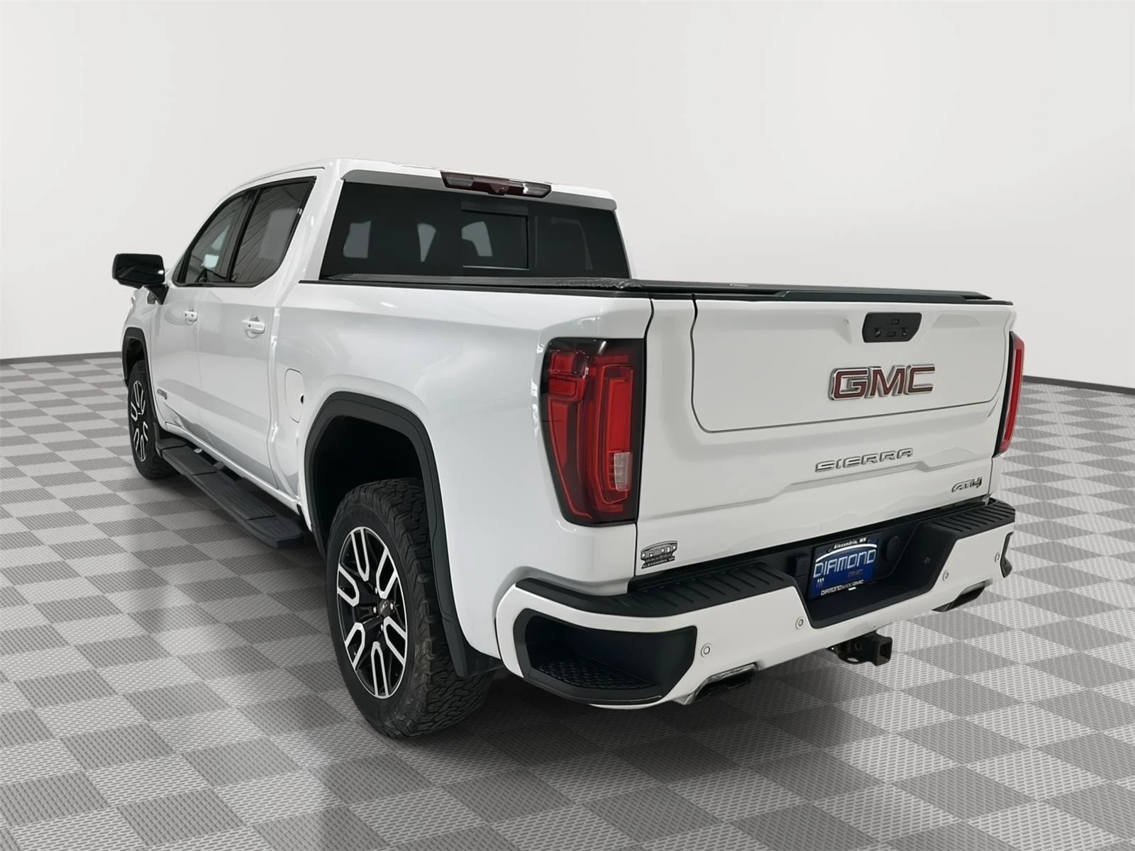 Used 2020 Summit White GMC AT4 image 3