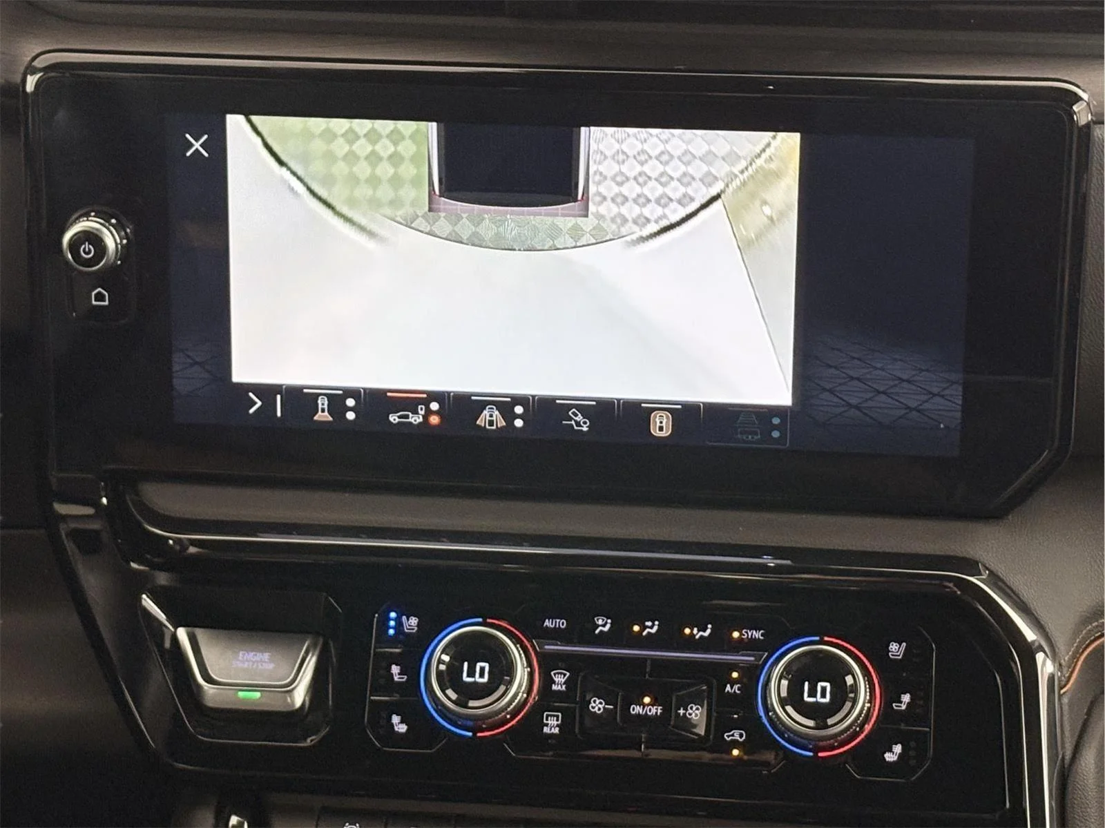 Used 2024 Onyx Black GMC AT4 image 42