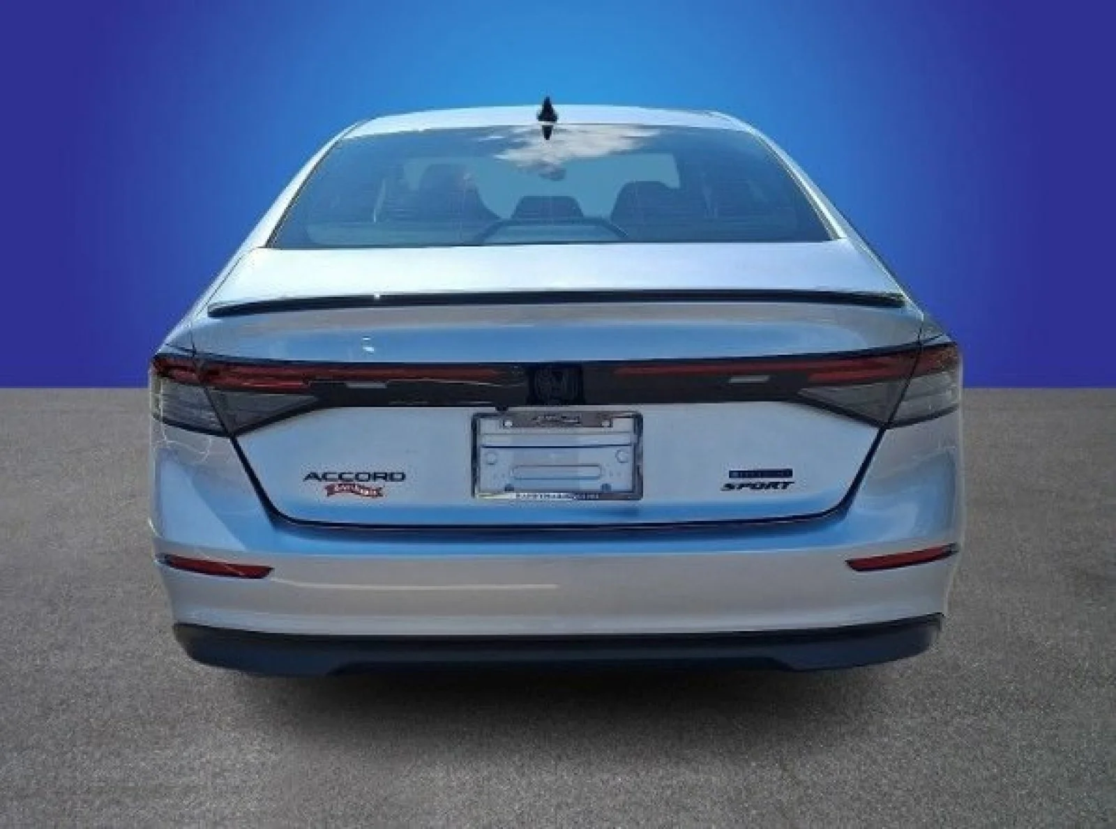 Certified Used 2025 Solar Silver Metallic Honda Sport image 12