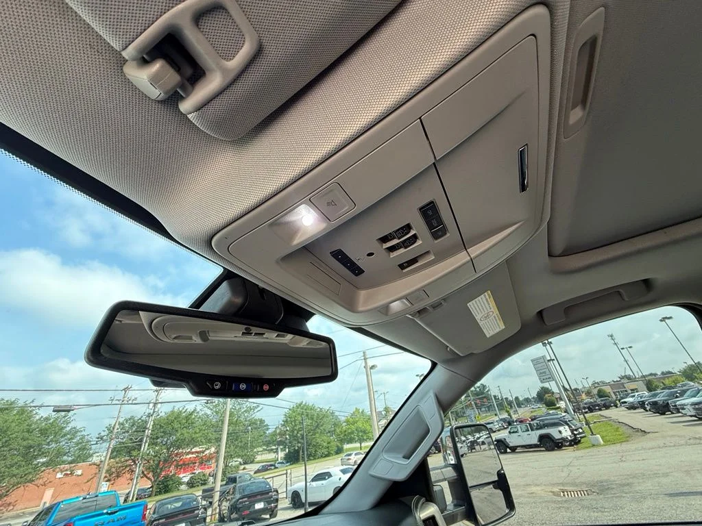 Used 2018 Black GMC Denali image 25