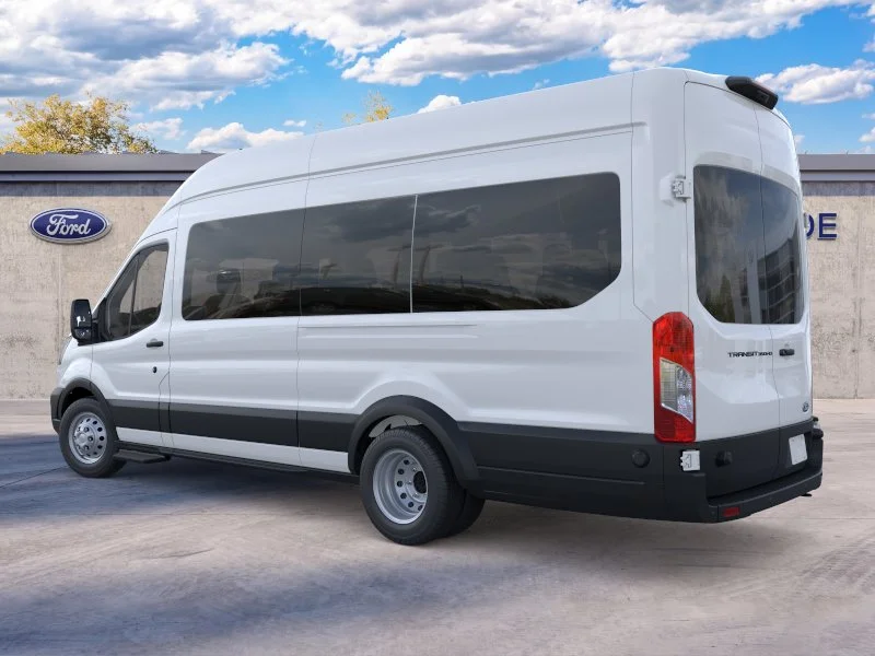 New 2026 Oxford White Ford Passenger Van XL image 4