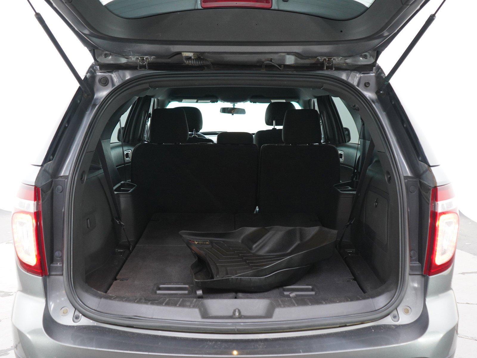 Used 2014 Sterling Gray Metallic Ford 4WD 4dr XLT image 16