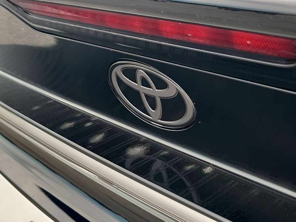 2026 Toyota Prius Plug-in Hybrid XSE - Photo 49