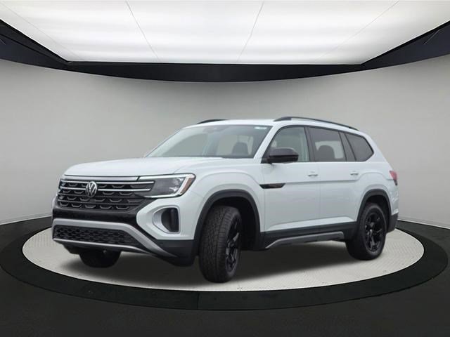New 2026 Opal White Pearl Volkswagen 2.0T Peak Edition image 3