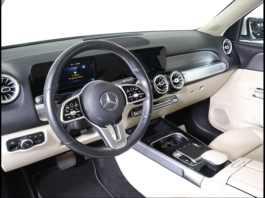 Used 2020 Polar White Mercedes-Benz GLB 250 image 6