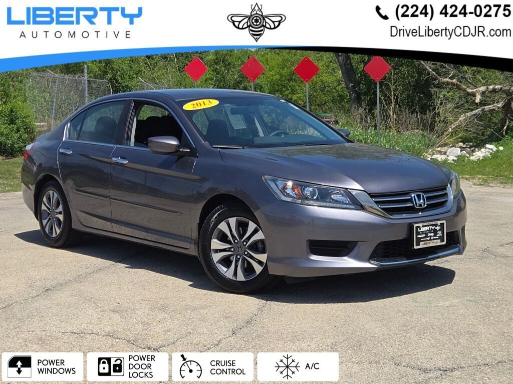 2013 Honda Accord LX Auto's photo