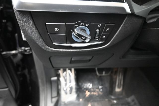 Used 2021 Black BMW M40i image 16