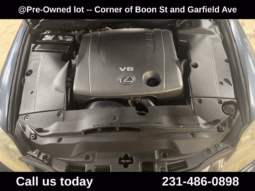 Used 2013 Black Lexus 250 image 18