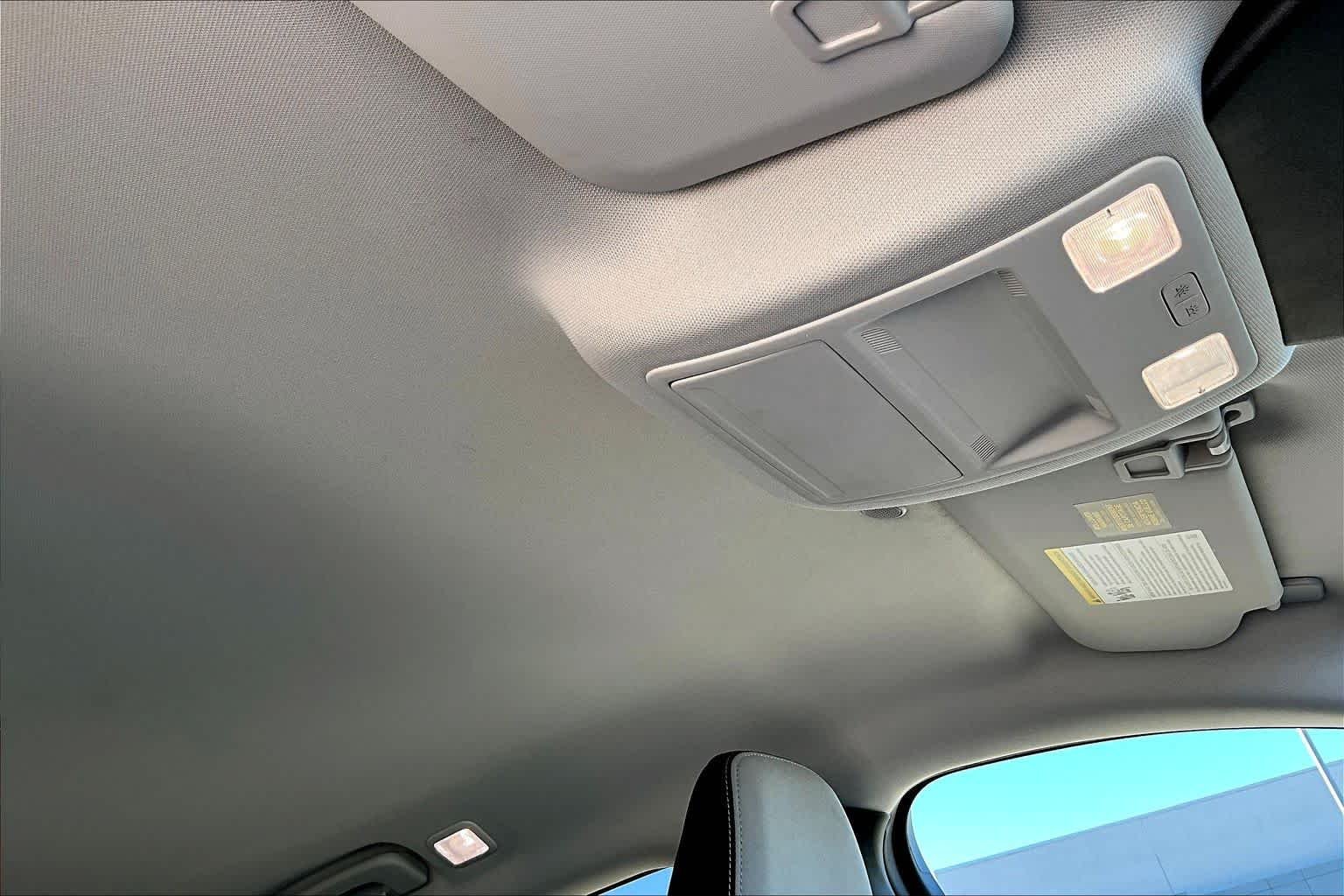Used 2025 Agate Black Ford Active image 25