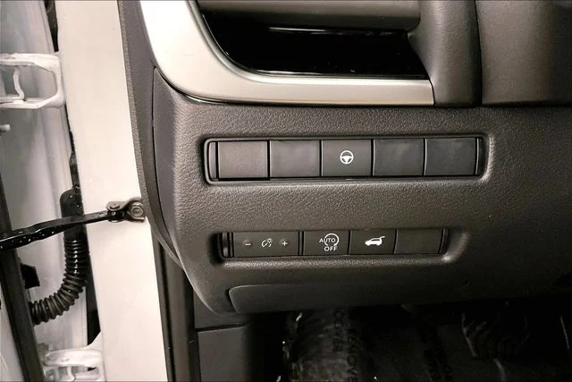 New 2026 Everest White Pearl Tricoat Nissan Rock Creek image 27