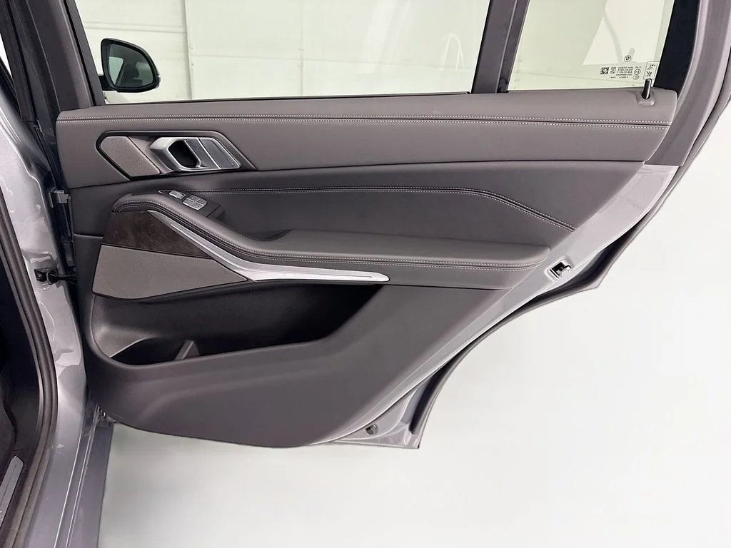 2026 BMW X7 40i - Photo 26