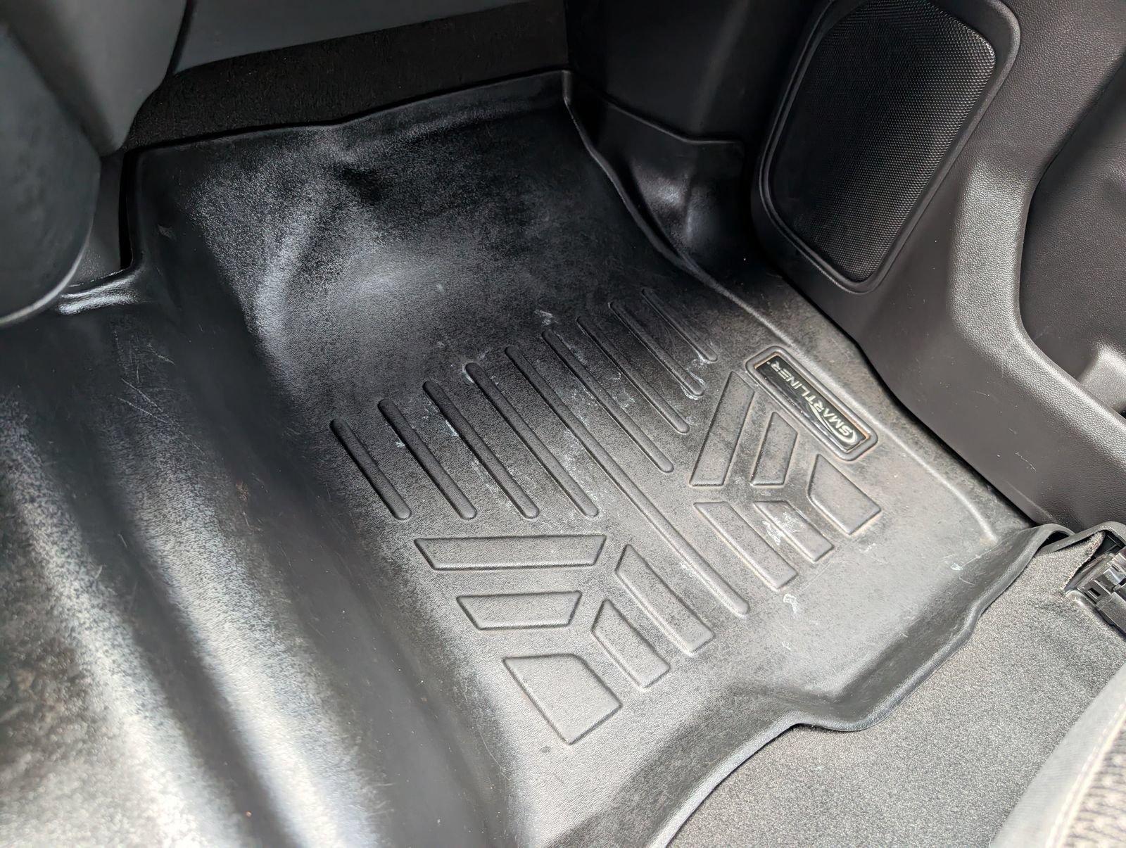 Used 2022 Black Chevrolet Custom image 29