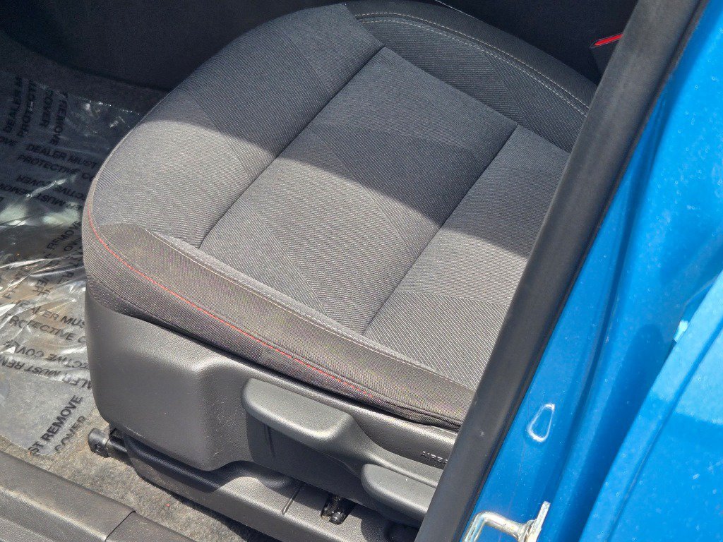 2025 Chevrolet Trax RS - Photo 20