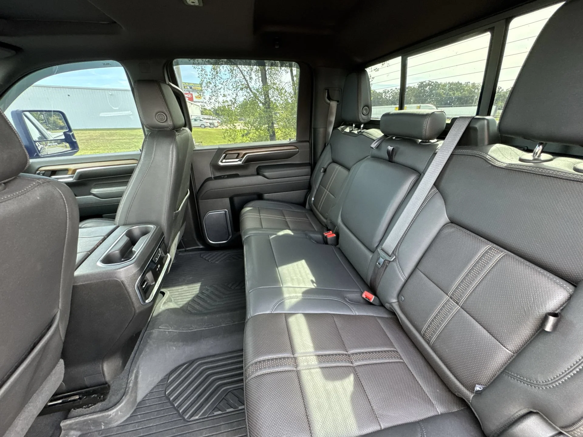 2024 Chevrolet Silverado 3500HD High Country - Photo 22