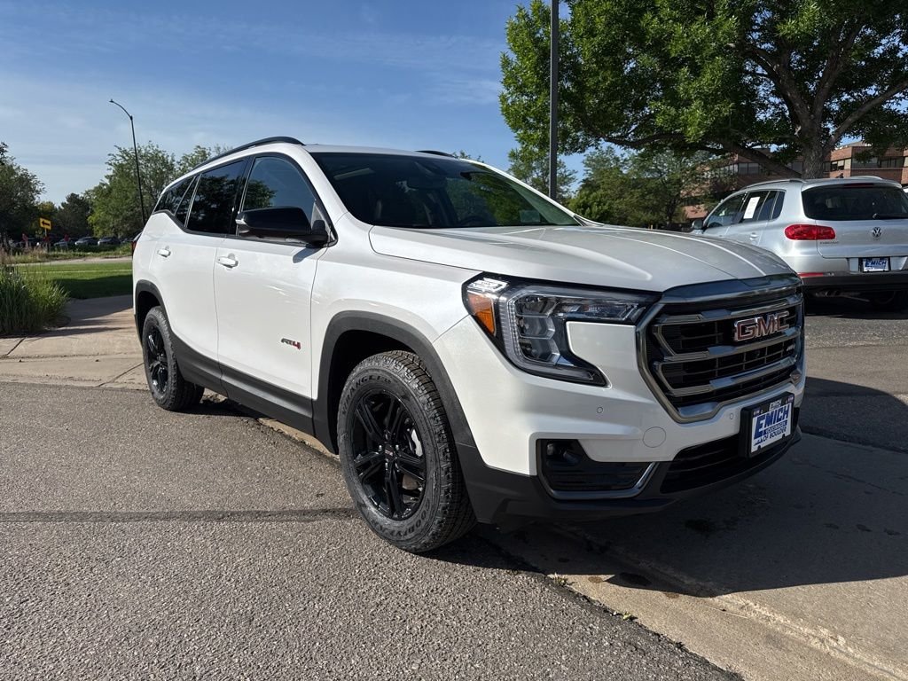 Used 2024 White Frost GMC AT4 image 7