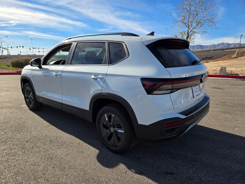 New 2026  Volkswagen 1.5T S image 3