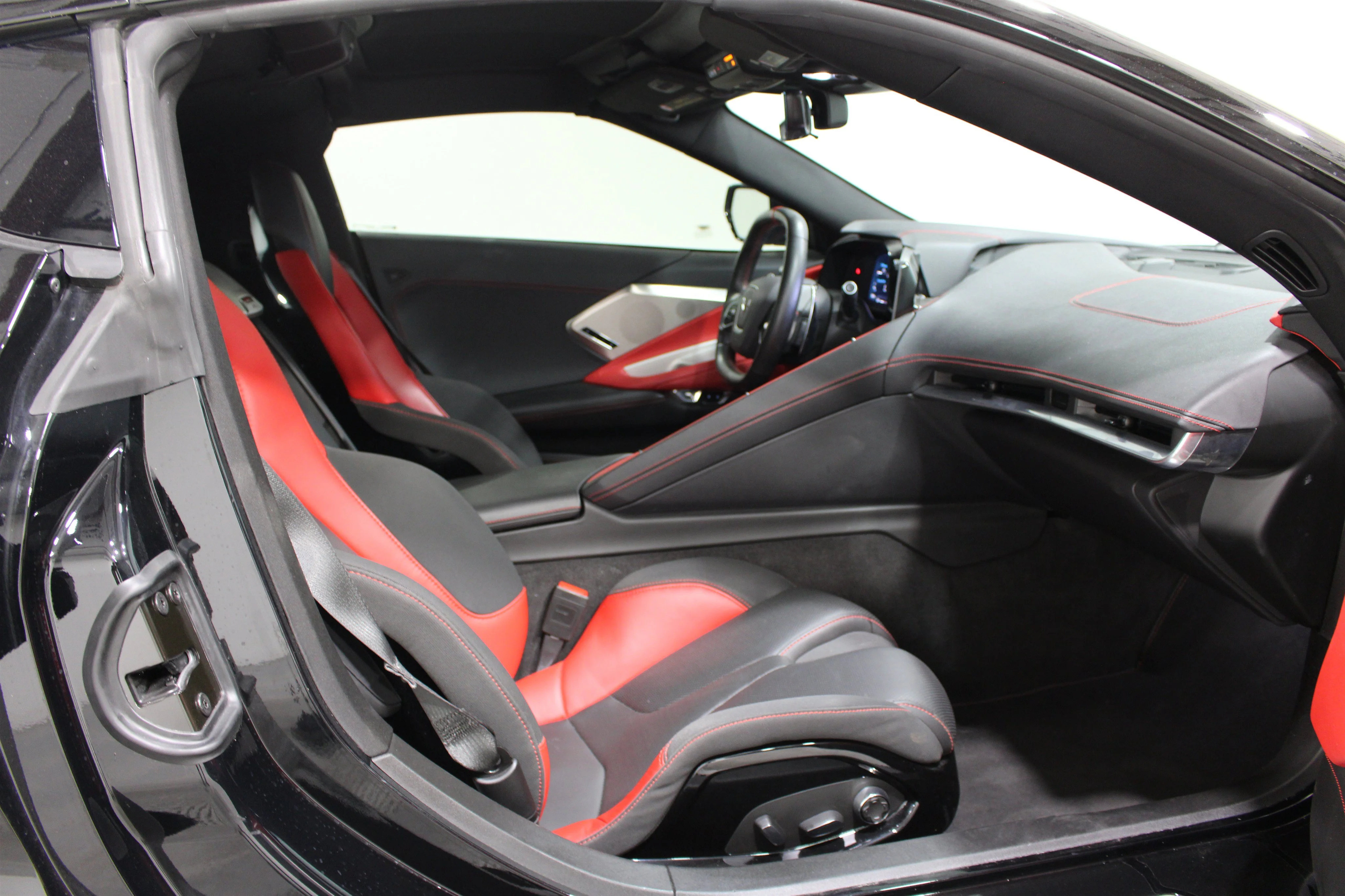 2023 Chevrolet Corvette 2LT - Photo 24
