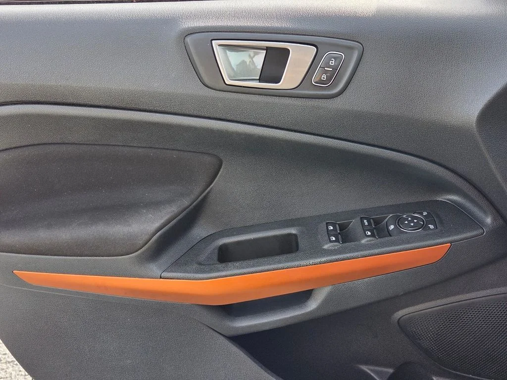 Used 2021 White Ford SE image 25