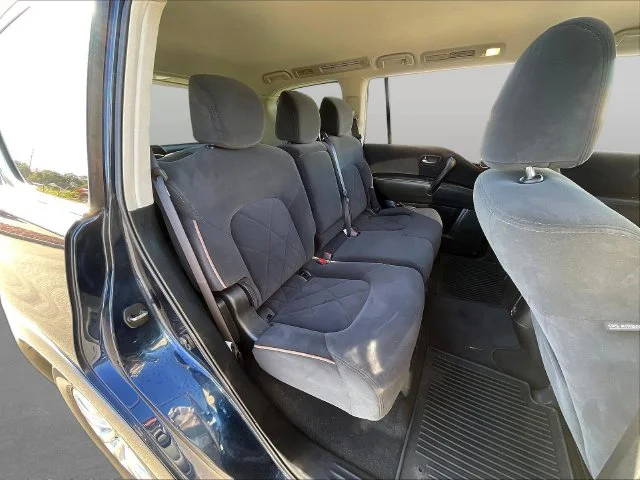 Used 2020 Blue Nissan SV image 26