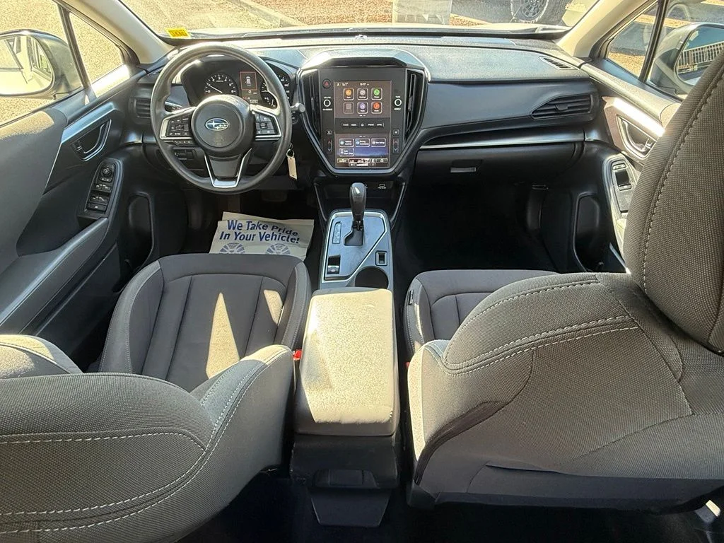 Used 2024 White Subaru Base image 23