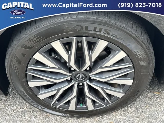 Used 2025 Black Nissan 2.5 SV image 13