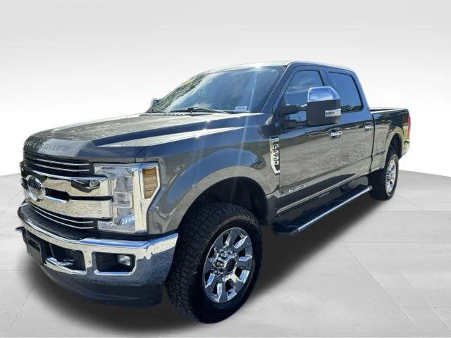 Used 2019 Gray Ford Lariat image 3