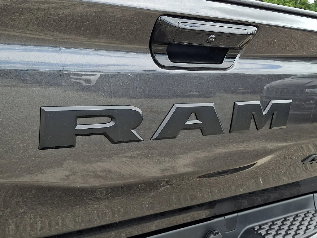 New 2027 Granite Crystal Metallic Clear-Coat Exterior Paint RAM Big Horn image 22