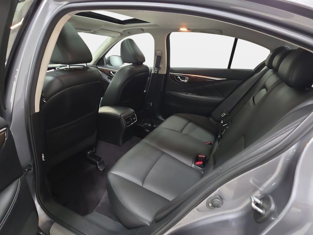 Certified Used 2019 Graphite Shadow INFINITI 3.0t LUXE image 10