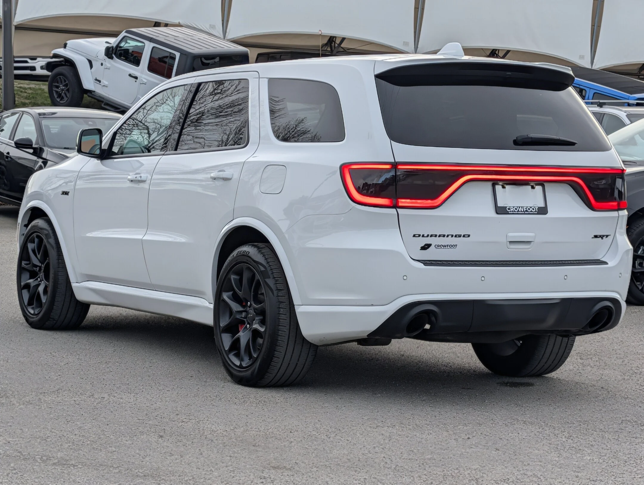 Used 2022 White Dodge SRT 392 - Black Pkg - Trailer Tow IV - Sunroo - SRT 392 AWD image 6