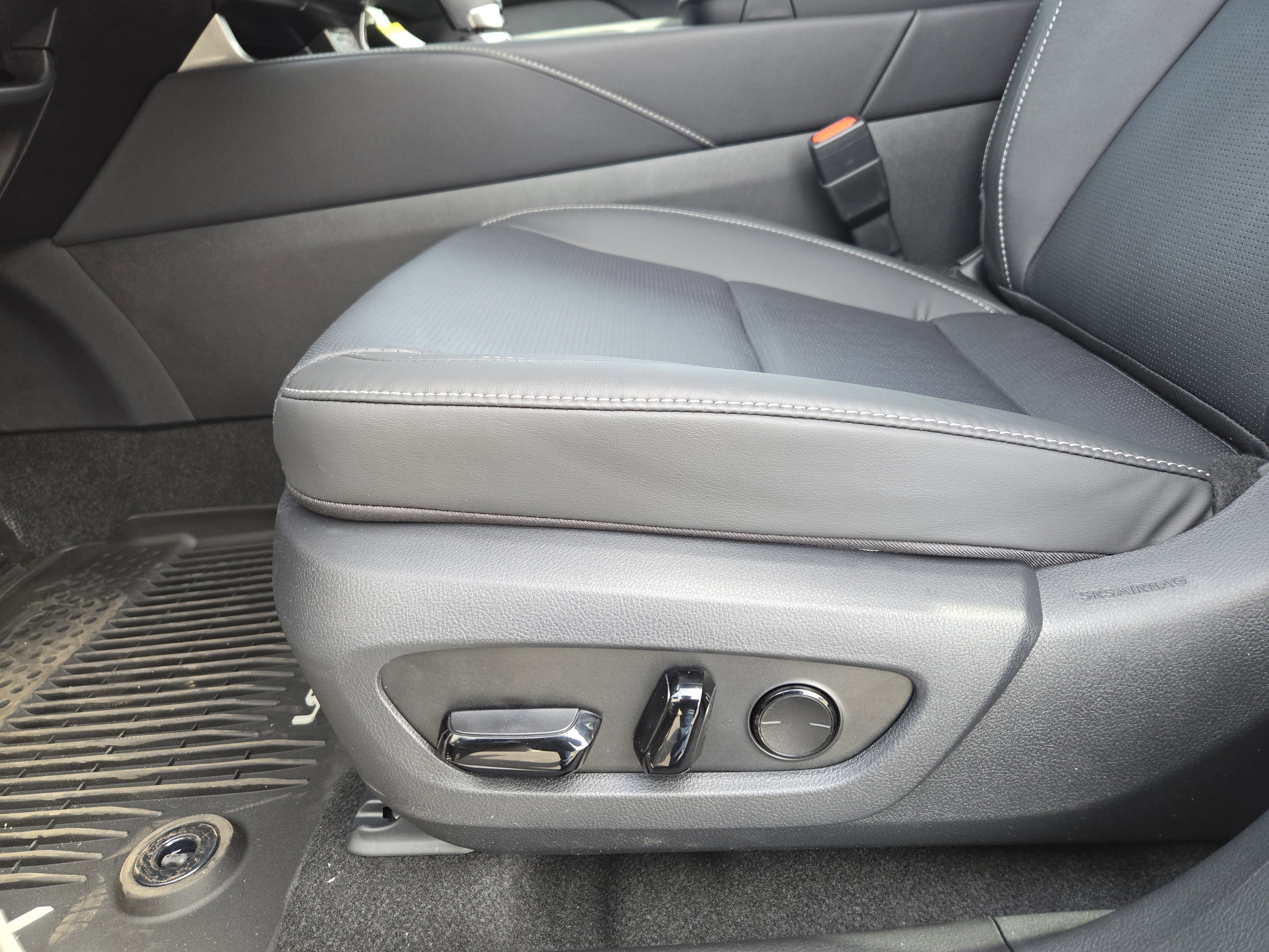 2026 Lexus RX 350 Premium - Photo 17