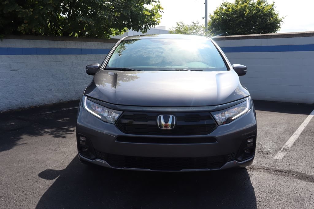New 2026 Modern Steel Metallic Honda Touring image 8